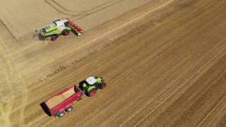 Link to Video | machine, agriculture, bird's-eye view, Saarland, cereal, harvesting machine, Germany, field, harvest, combine harvester, aerial shot, Perl, milieu