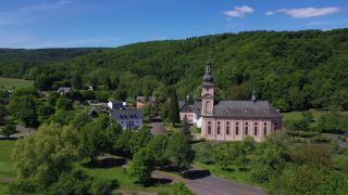 Link zum Video | Vogelperspektive, Rheinland-Pfalz, Eifel, Deutschland, Mitteleuropa, Luftaufnahme