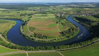 Link zum Video | Landschaft, Obermosel, Mosel, Deutschland, Rheinland-Pfalz, Palzem, Fluss, Luftaufnahme, Palzem