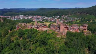 Link zum Video | Vogelperspektive, Rheinland-Pfalz, Deutschland, Südwestdeutschland, Pfalz, Europa, Luftaufnahme, Mittelgebirge, Pfälzerwald