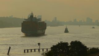 Link to Video | Hamburg, cargo ship, transport, cargo shipping, maritime transport, Elbe, container ship, logistics, Germany, water transport, mode of transport, river, port, container shipping, transport