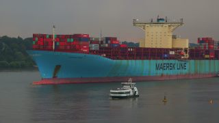 Link to Video | Hamburg, cargo ship, transport, cargo shipping, maritime transport, Elbe, container ship, logistics, Germany, water transport, mode of transport, river, port, container shipping, transport
