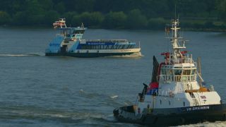 Link to Video | Hamburg, waterway, transport, maritime transport, Elbe, logistics, Germany, mode of transport, river, transport, thoroughfare