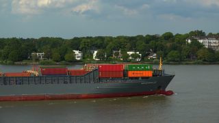 Link to Video | Hamburg, Elbe, Germany