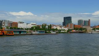 Link to Video | Hamburg, Elbe, Germany