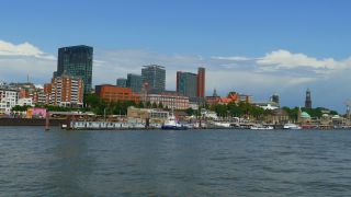 Link to Video | Hamburg, Elbe, Germany