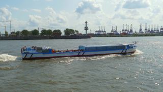 Link to Video | Hamburg, Elbe, Germany