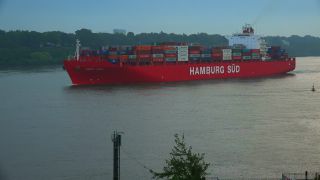 Link to Video | Hamburg, cargo ship, waterway, transport, body of water, maritime transport, Elbe, container ship, Germany, mode of transport, sea shipping, river, container shipping, transport
