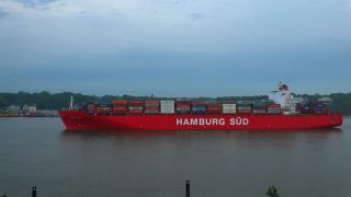 Link to Video | Hamburg, cargo ship, waterway, transport, body of water, maritime transport, Elbe, container ship, Germany, mode of transport, sea shipping, river, container shipping, transport
