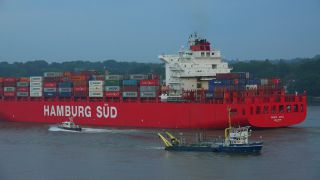 Link to Video | Hamburg, cargo ship, waterway, transport, body of water, maritime transport, Elbe, container ship, Germany, mode of transport, sea shipping, river, container shipping, transport