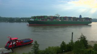 Link to Video | Hamburg, cargo ship, waterway, transport, body of water, maritime transport, Elbe, container ship, Germany, mode of transport, sea shipping, river, container shipping, transport