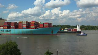 Link to Video | Hamburg, cargo ship, waterway, transport, body of water, maritime transport, Elbe, container ship, Germany, mode of transport, sea shipping, river, container shipping, transport
