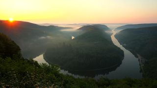Link to Video | landscape, Cloef, tourist destination, Saarland, Dreisbach, Germany, fog, river, Saarschleife, Mettlach, tourist attraction, scenic viewpoint, morning, nature, point of interest