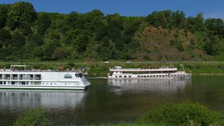 Link to Video | landscape, Rhineland-Palatinate, tourist destination, Moselbrücke Bullay, waterway, body of water, Wolf, Moselle, Germany, wine-producing region, vineyard, viticulture, river, Mosel-Saar-Ruwer, Moselle Valley