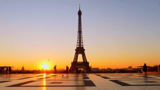 Link to Video | dawn, tourist destination, Sehenswürdigkeit, France, big city, million city, sunrise, metropolis, landmark, Eiffel Tower, Europe, tourist attraction, Silhouette, architectural structure, Paris, point of interest