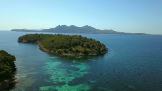 Link zum Video | Cap Formentor, Landschaft, Tourismusziel, Spanien, Bucht, Wald, Mittelmeer, Balearische Inseln, Mittelmeerraum, Natur, Mallorca, Küste, Mittelmeer