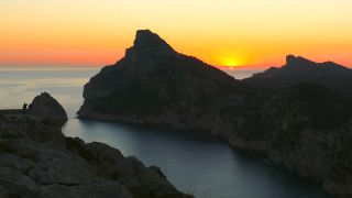 Link to Video | Cap de Formentor, landscape, time of the day, rock, sea, cape, sunrise, Serra de Tramuntana, mountain range, Mediterranean Sea, Balearic Islands, scenic viewpoint, Mediterranean Basin, morning, nature, Mallorca