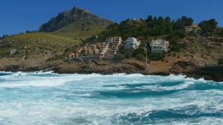 Link to Video | sea spray, sea, surf, sea foam, water, shore, Mediterranean Sea, nature, storm, coast