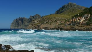 Link to Video | sea spray, sea, surf, sea foam, water, shore, Mediterranean Sea, nature, storm, coast