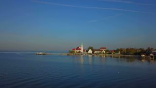 Link zum Video | See, St. Georg, Kirche, Bodensee, Süddeutschland, Wasserburg, Bayern