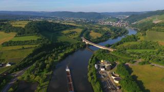 Link to Video | landscape, bird's-eye view, Rhineland-Palatinate, Saar, watercourse, valley, river, aerial shot, Mosel-Saar-Ruwer, Trier-Saarburg
