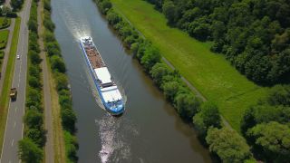 Link to Video | landscape, bird's-eye view, Rhineland-Palatinate, Saar, cruise, Germany, cruise ship, river, aerial shot, nature, Trier-Saarburg