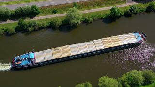 Link to Video | bird's-eye view, Rhineland-Palatinate, canal, transport, cargo shipping, Saar, maritime transport, Germany, mode of transport, watercourse, river, aerial shot, Serrig, transport