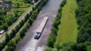 Link to Video | bird's-eye view, Rhineland-Palatinate, canal, transport, cargo shipping, Saar, maritime transport, Germany, mode of transport, watercourse, river, aerial shot, Serrig, transport