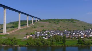 Link to Video | landscape, Rhineland-Palatinate, bridge, Hochmoselübergang, Moselle, Germany, Zeltingen-Rachtig, wine-producing region, vineyard, viticulture, Mosel-Saar-Ruwer, transport, Hochmosel Bridge, Moselle Valley