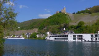Link to Video | Rhineland-Palatinate, Bernkastel-Kues, Moselle, Germany, wine-producing region, vineyard, viticulture, Mosel-Saar-Ruwer, Moselle Valley