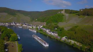 Link zum Video | Rheinland-Pfalz, Bernkastel-Kues, Mosel, Deutschland, Weinbaugebiet, Weinberg, Weinbau, Mosel, Moseltal