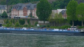 Link zum Video | Rheinland-Pfalz, Gewässer, Schifffahrt, Deutschland, Koblenz, Fluss, Rhein, Verkehrsweg