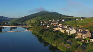 Link to Video | bird's-eye view, Upper Moselle, Moselle, Schengen, wine-producing region, vineyard, viticulture, Luxembourg, Schengen, river, aerial shot, Moselle Valley