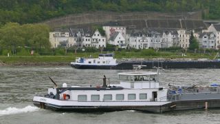 Link to Video | Rhineland-Palatinate, body of water, maritime transport, Germany, Koblenz, river, Rhine, thoroughfare