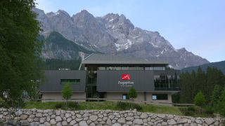 Link to Video | Garmisch-Partenkirchen, Upper Bavaria, Garmisch-Partenkirchen, Alps, Bayerische Zugspitzbahn Bergbahn, Germany, bottom station, Grainau, Werdenfelser Land, mode of transport, Zugspitze, mountain range, Transportmittel, Bavaria