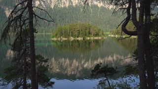 Link zum Video | Landkreis Garmisch-Partenkirchen, Oberbayern, Landschaft, Garmisch-Partenkirchen, Deutschland, See, Grainau, Werdenfelser Land, Eibsee, Landform, Stillgewässer, Natur, Bayern