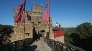 Link to Video | landscape, Rhineland-Palatinate, tourist destination, Ehrenburg, Brodenbach, Germany, castle, tourist attraction, architectural structure, Moselle Valley