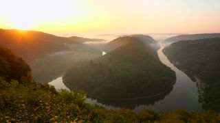 Link zum Video | Landschaft, Cloef, Tourismusziel, Saarland, Dreisbach, Saar, Orscholz, Landform, Nebel, Fluss, Saarschleife, Mettlach, natürliches Fließgewässer, Sehenswürdigkeit, Natur, Point of Interest