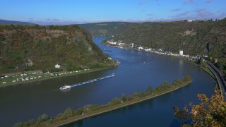 Link to Video | landscape, Rhineland-Palatinate, tourist destination, waterway, maritime transport, Germany, river, natural watercourse, Sankt Goarshausen, main stream, tourism destination, Rhine