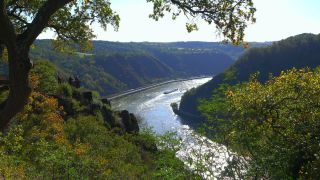 Link to Video | landscape, Rhineland-Palatinate, tourist destination, Germany, Loreley, tourist attraction, Middle Rhine, Rhine, scenic viewpoint, nature