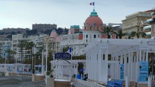 Link to Video | Sehenswürdigkeit, France, Provence-Alpes-Côte d'Azur, big city, Alpes-Maritimes, Nice, commune of France, Mediterranean Sea, Mediterranean country, tourist attraction, Mediterranean Basin, Hotel Negresco