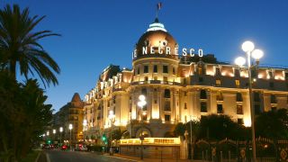 Link to Video | Sehenswürdigkeit, France, Provence-Alpes-Côte d'Azur, big city, Alpes-Maritimes, Nice, commune of France, Mediterranean Sea, Mediterranean country, tourist attraction, Mediterranean Basin, Hotel Negresco