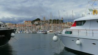 Link to Video | tourist destination, Southern France, summer, France, Provence-Alpes-Côte d'Azur, French Riviera, color, 2019, Alpes-Maritimes, Cannes, Mediterranean Sea