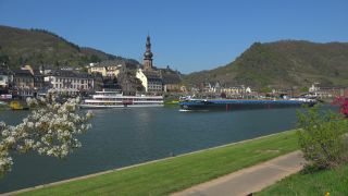 Link to Video | Rhineland-Palatinate, spring, Moselle, Germany, Cochem, Cochem, Moselle Valley