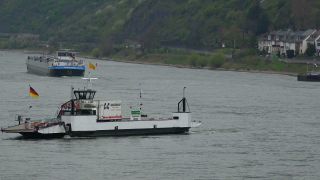 Link to Video | Rhineland-Palatinate, waterway, maritime transport, Germany, mode of transport, river, Kaub, Rhine, transport