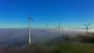 Link zum Video | Technologie, erneuerbare Energie, Energieversorgung, Windgenerator, Windpark, Windenergieanlage, Windkraft in Deutschland, Alternativenergie, Windenergie, Windkraftanlage, Windenergie