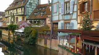 Link to Video | Alsace, tourist destination, Colmar, France, Grand Est, Christmas, tourism destination, decoration, Christmas decoration, Advent