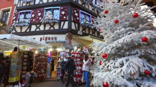 Link to Video | Alsace, vacation, tourist destination, Haut-Rhin, Colmar, France, leisure, Grand Est, Christmas, tourism, tourist, tourism destination, Christmas decoration, Altstadt, paid time off, Advent