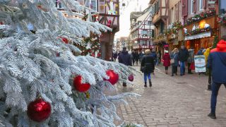 Link to Video | Alsace, vacation, tourist destination, Haut-Rhin, Colmar, France, leisure, Grand Est, Christmas, tourism, tourist, tourism destination, Christmas decoration, Altstadt, paid time off, Advent