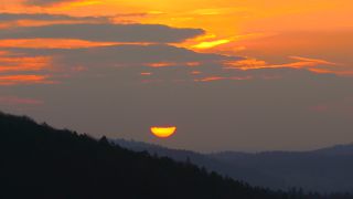 Link to Video | dawn, time of the day, natural phenomenon, sunrise, day, astronomical phenomenon